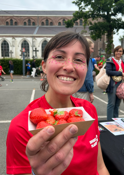 L'équipe présente à la fête de la Fraise à Verlinghem